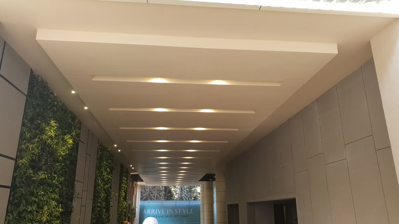 Lodha Amara Seamless